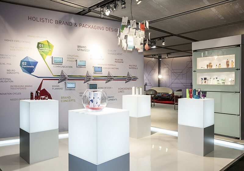 messebau-led-saeuele-theke-duktus-stuttgart-zuffenhausen