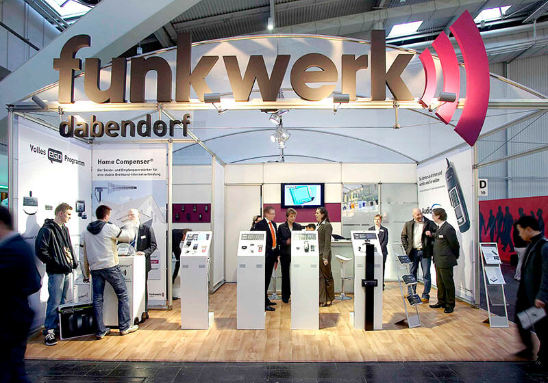 referenzen-3d-schriftzug-xps-cebit-hannover-duktus-stuttgart-zuffenhausen