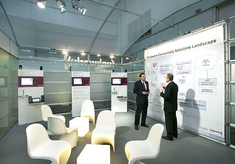 referenzen-displays-funktionsdisplay-duktus-stuttgart-zuffenhausen