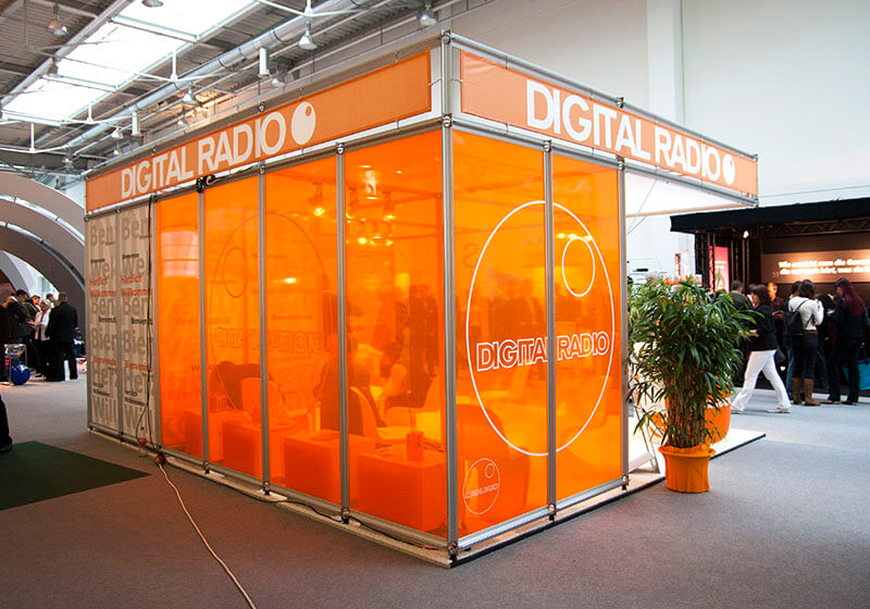 referenzen-folien-halbtransparent-duktus-stuttgart-zuffenhausen